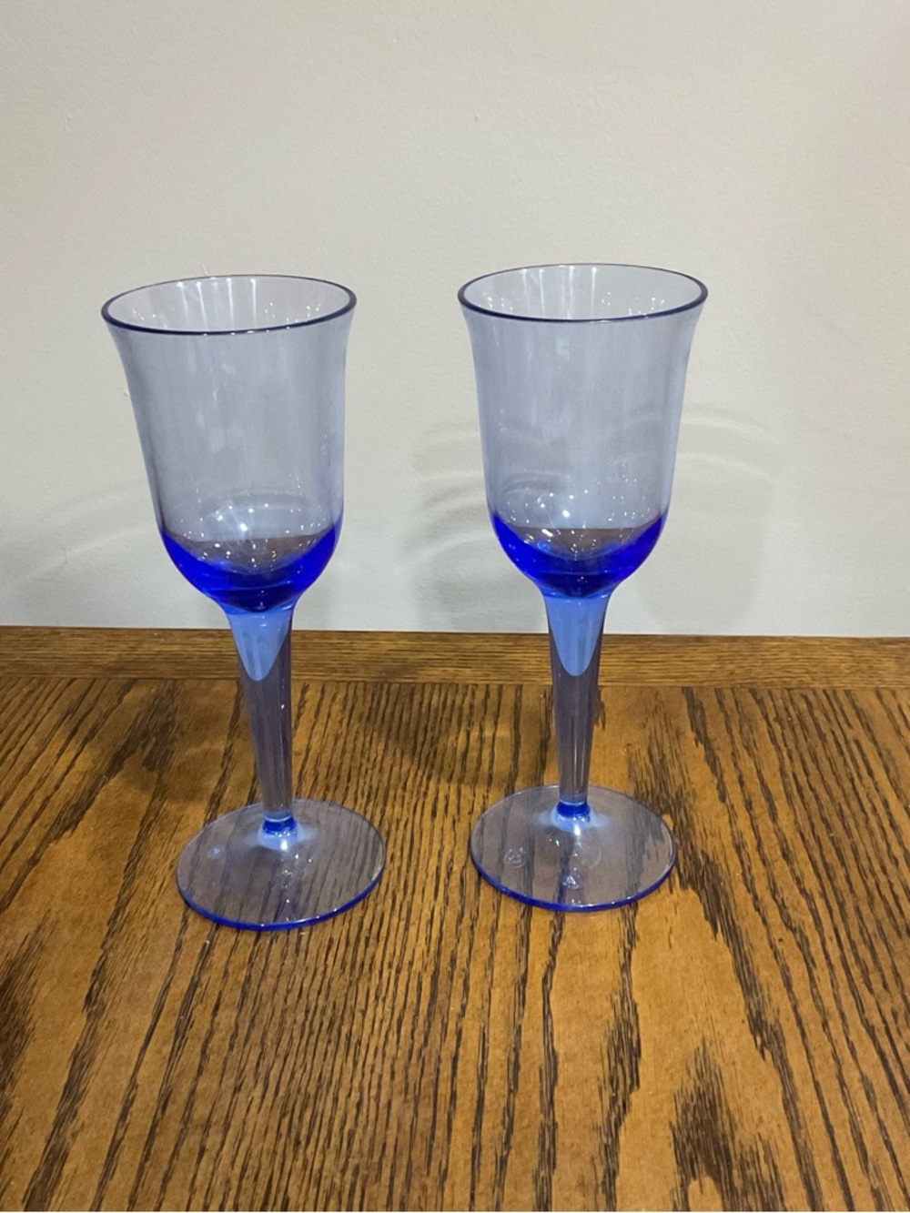 Blue Stemmed Plastic Goblet Set - Practical Blue Wine Glasses